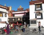 a02_jokhang.jpg - 886x718 - 220Kb - 2002/12/15